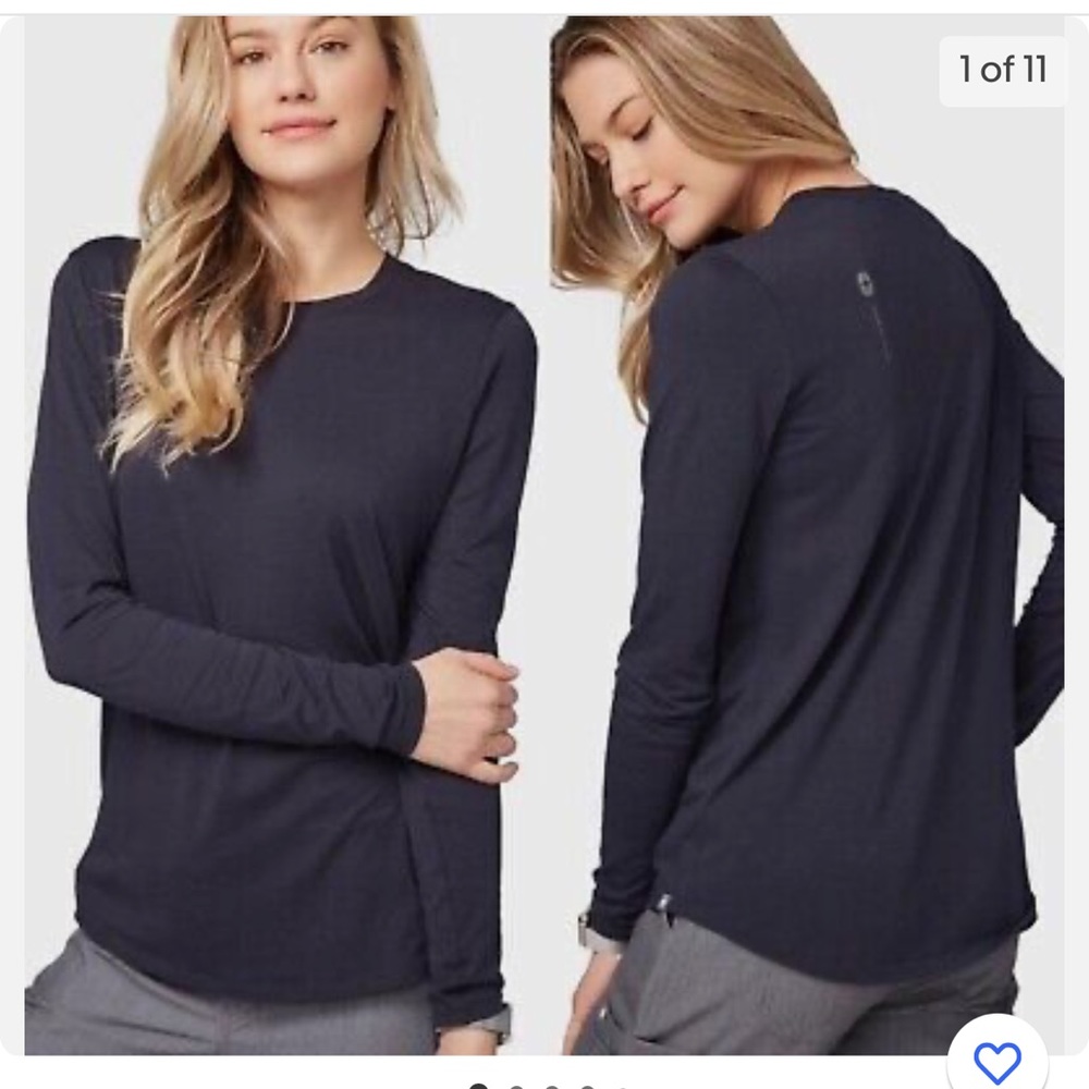 Figs super soft long sleeve underscrub. Size large. Worn once. Great condition